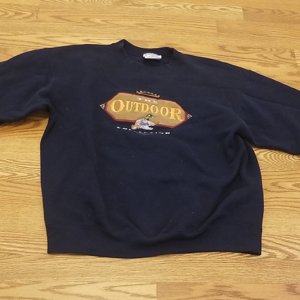 Vintage Outdoor Adventure Men's Black Crewneck Sweater